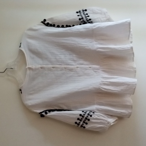 Zara Embroidered Top - Picture 2 of 6